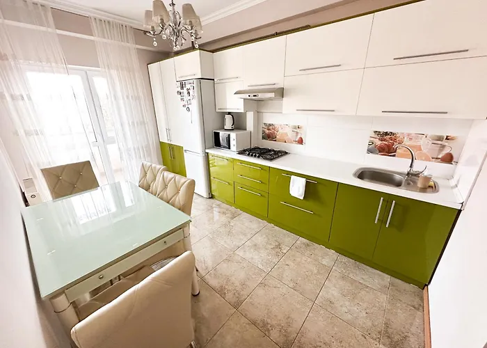 Bright & Quiet 2Room Apartment In City Center