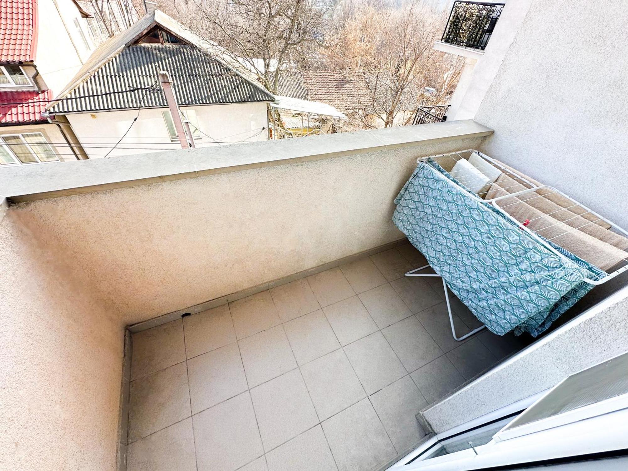 Bright & Quiet 2room In Center